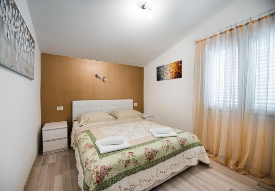Apartments Care Donji Okrug  Екстер'єр фото