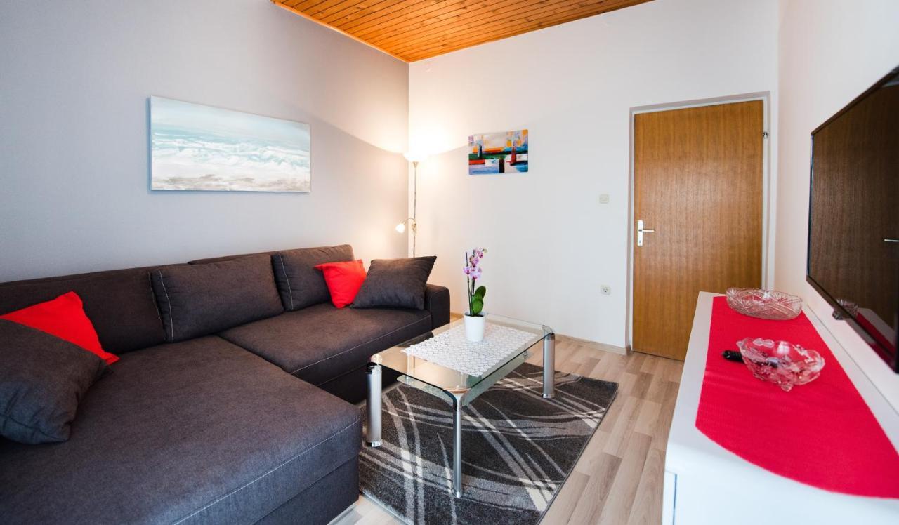 Apartments Care Donji Okrug  Екстер'єр фото