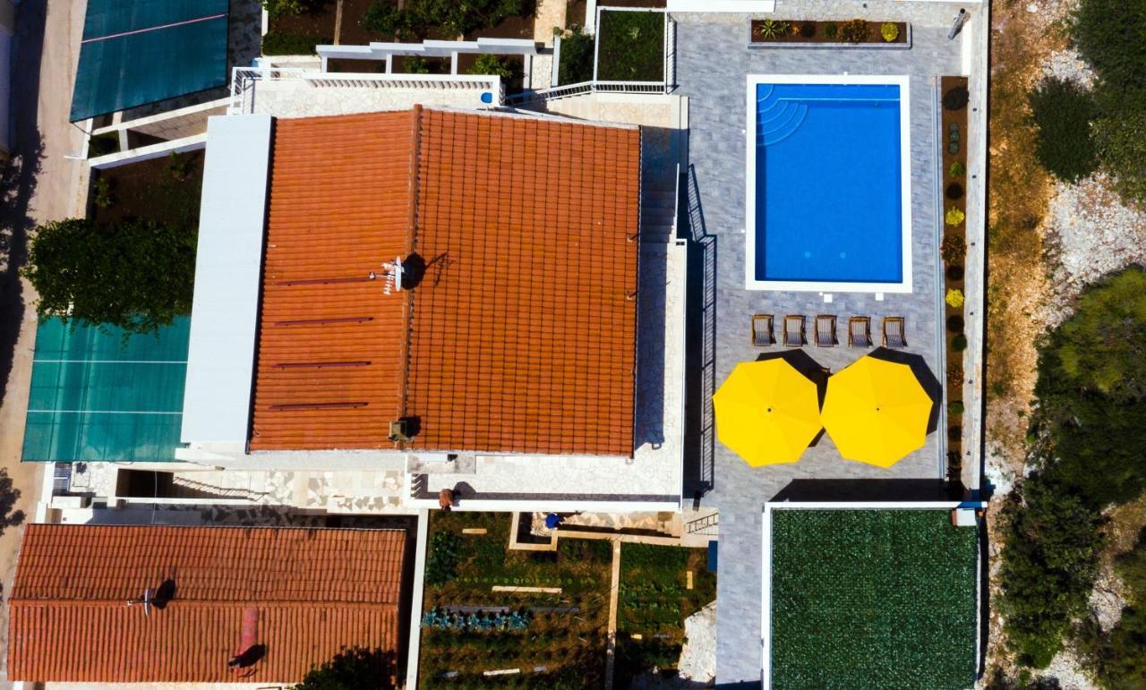 Apartments Care Donji Okrug  Екстер'єр фото
